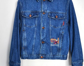 Vintage denim jacket, blue jeans jacket, mid to dark wash, embroidered, small size