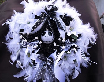 Nightmare Before Christmas Wreath in black white Jack Skellington Wreath Halloween Wreath with Jack bauble, berries, white feathers app 14"