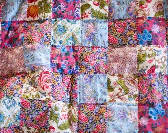 lap quilt, throw quilt, handquilted quilt, patchwork quilt, upcycled quilt, crazy quilt, quilt, vintage quilt, floral, throw blanket