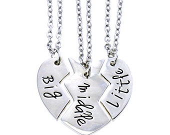sister middle necklace
