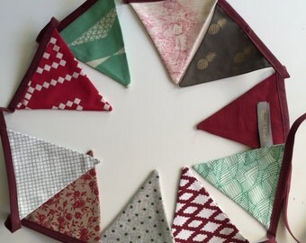 pennants/flags in bordeaux and Mint green tissue Garland