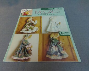 Door Doll Ornaments, Fabric Craft Patterns, Brooms and Bonnets, McCall's Creates, 1993 Seasonal Decor, Home Decor, Halloween Decor