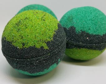 Cannabis scented bath bomb, weed scented bath bomb, maryjane bath bomb, hemp bath bomb