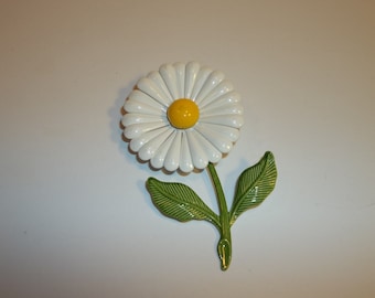 Vintage Enamel Flower Brooch