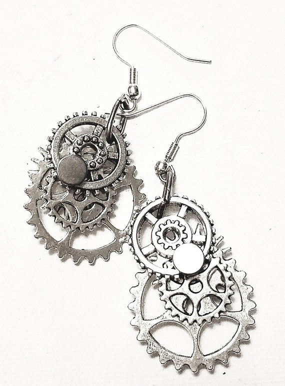 KINETIC GEARS - Steampunk Earrings by ArtByKiku steampunk buy now online