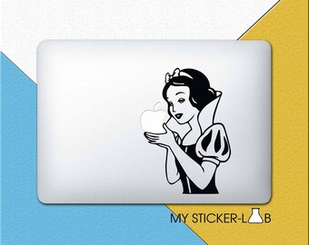 Snow White MacBook Decal Snow White MacBook Sticker Disney Snow White Sticker Snow White Decal Disney Sticker Disney MacBook Decal m231
