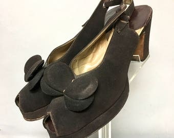 Vintage 40's PLATFORMS, PeeP Toe and Ankle Strap Shoes / Brown SUEDE 1940's High Heel Shoes, size 9 aa