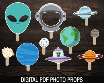 Space Photobooth Props Printable // Party Photo Props // Astronaut Outer Space