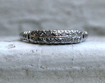 Vintage Art Deco Platinum Diamond Wedding Band - 0.28ct.