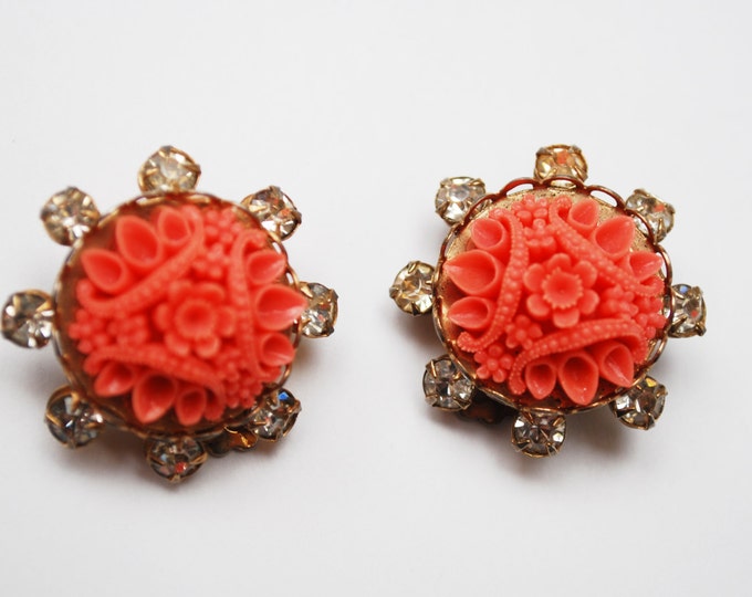 Celluloid Flower brooch and matching earrings set - Coral molded CelluloidPlastic - Rhinestone - Gold Filigree -