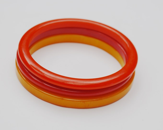 Three Bakelite Bracelet - red Orange Mustard Yellow - Boho vintage Art Deco plastic bangles