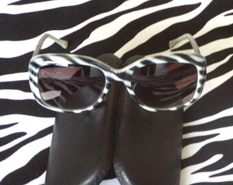 Vintage Ellen Tracy Zebra Sunglasses