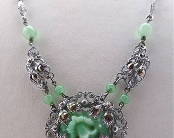 Deco Peking Glass Necklace