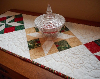 Quilted Christmas Table Runner, homemade quilt, dining linen holiday, red green quilted topper, christmas kitchen decor, holiday quilted