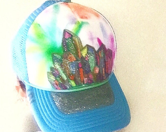 Glitter Neon Aura Crystal Cluster Hand Painted Light Blue Trucker Hat, Boho Trendy Hat with Bright Sparkly Aura Quartz Rainbow