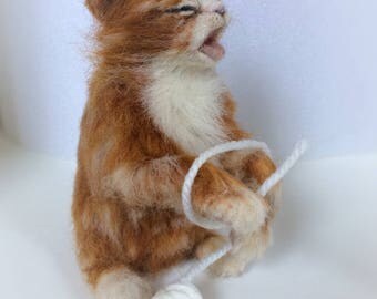 needle felted kitten...meow !!!! NOW SOLD