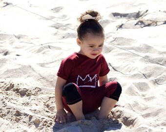 SALE 2 LEFT Baby romper, Organic romper, King Romper. Red and Black Romper. Organic cotton, Uni-sex romper. winter. Cotton romper