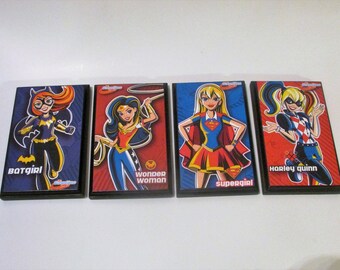 Super Hero Girls Kids Room Wall Plaques - Set of 4 Super Hero Girls Wall Plaques Room Decor - Wonder Woman Bat Girl Supergirl Harley Quinn