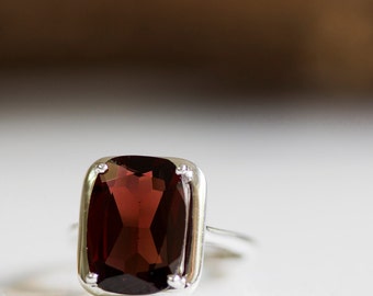Silver Garnet ring, Red Garnet ring, January birthstone ring, Garnet jewelry, Red gemstone ring