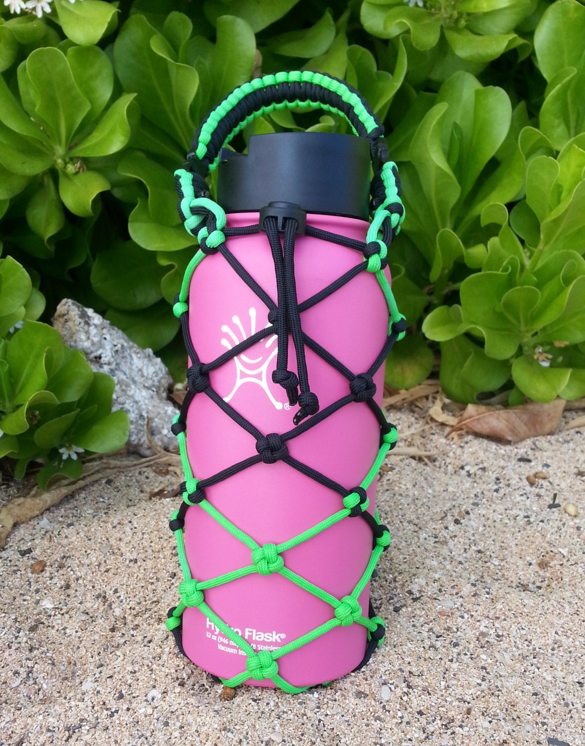 32 oz Handmade Hydro Flask Holder holder only by ThoseDangKnots