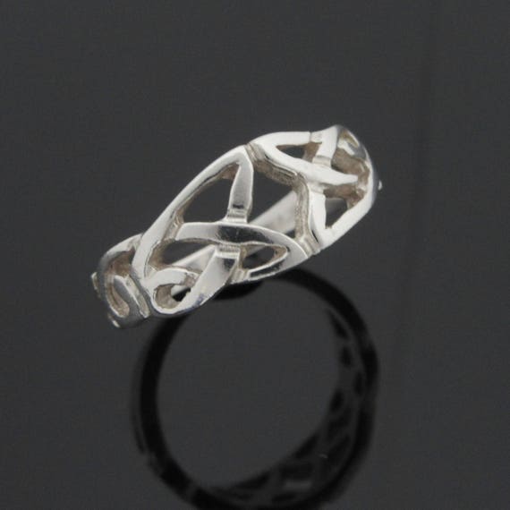 Silver Trinity Knot Ring - Celtic Knot Ring - Irish Jewelry - Sterling Silver Ring - Silver Celtic Jewelry - Handmade in Ireland