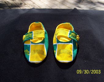 U Of O Ducks Mary Jane Style Baby Booties