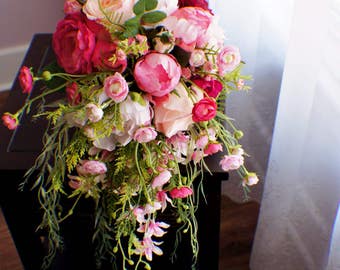 Bridal Bouquet, Wedding Bouquet, Cascading Bouquet, Shades of Pink Bouquet, Wedding Floral, WEdding Flowers, Bridal Bouquet, Brides Bouquet