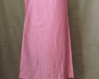 New Listing** - 2773 - Vintage Dress Suit Size M Pink Solid Long Sleeve Knee Length Acetate 1970s