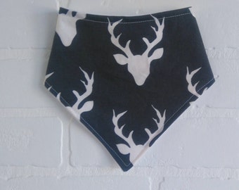 Bavoir bandana Cerfs marin Bavette bebe / Marine Bandana bib Bucks Dark Blue Baby Bib