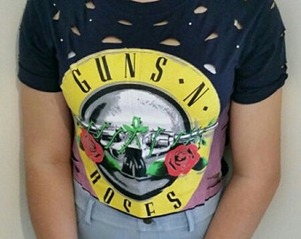 ON SALE Guns n Roses shirt