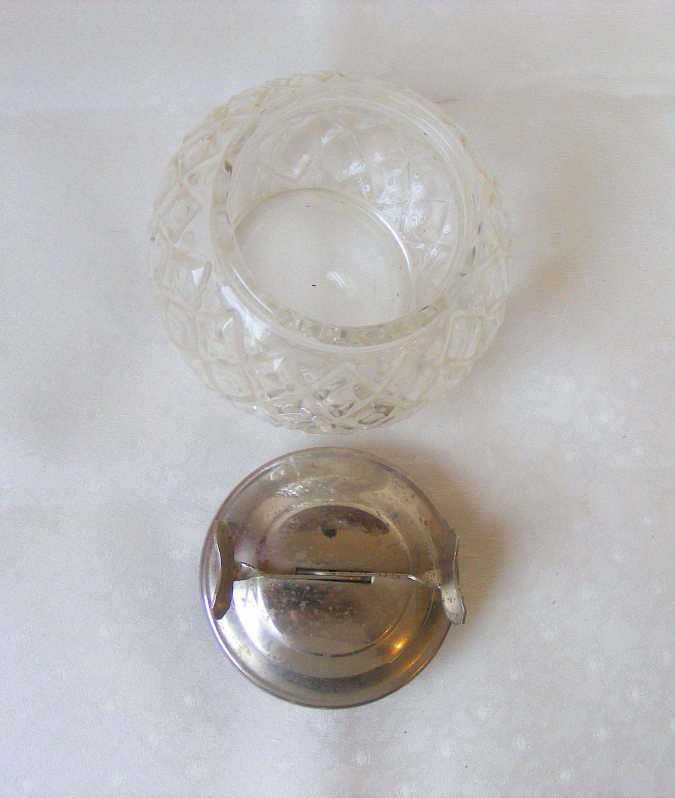 Sugar cube bowl bowl and tongs Decorative glass Cut glass