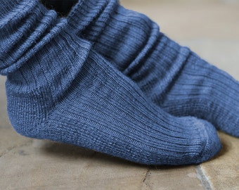 English Made Goat Fibre Socks with a Rib Pattern Foot and a Comfy Cushion Sole