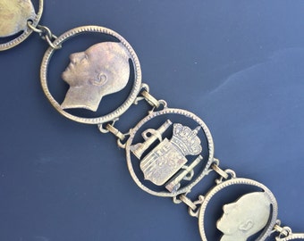 Vintage Funky Head Bracelet