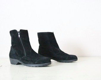 1980's suede / fleece lined ankle boots / 7