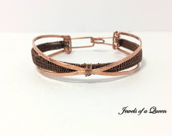Copper Bracelet ~ Handmade Wire Wrapped Bracelet ~ Criss Cross Copper Bangle Bracelet ~ Wire Wrapped Jewelry ~ Copper Cuff Bracelet