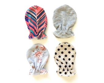 No Scratch Mittens, Newborn Mittens - 4 Pairs