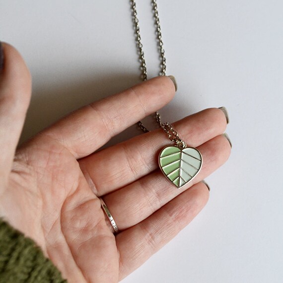 Items similar to Leaf Necklace Heart Leaf Silver Necklace on Etsy