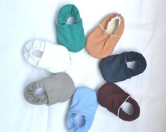 solid soft shoes for baby plain baby shoes newborn shoes baby boy shoes baby girl shoes neutral baby slippers plain toddler shoes moccasins
