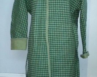 Green Checkered Wool Reversable Pendleton Cape Coat – Size Medium to Large