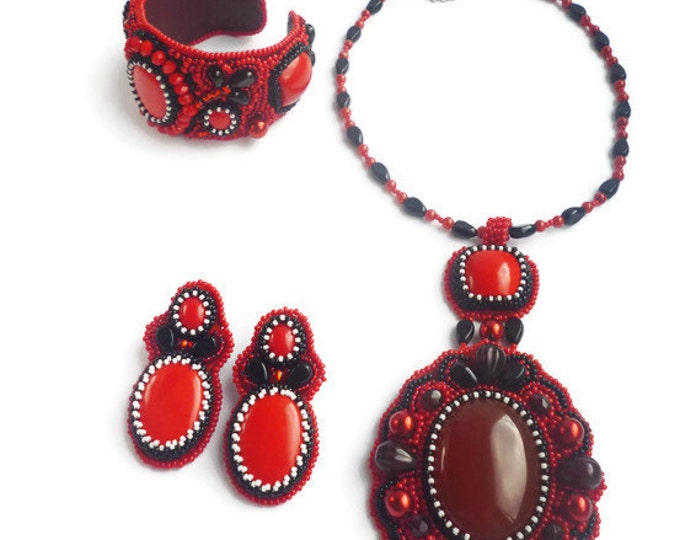 Black Red Beaded Embroidery Necklace Earrings Bracelet Jewelry Set Agate Coral Pendant Coral Earrings Coral Bracelet Natural Stone Beadwork