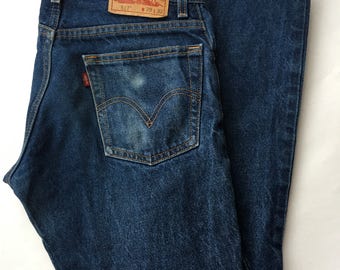 levis 501 high waisted straight leg jeans