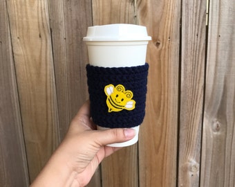 SALE---Sweet Honeybee Cup Cozy, Teacher gift, Cup cozy, Mason jar cozy