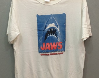 Jaws tshirt | Etsy