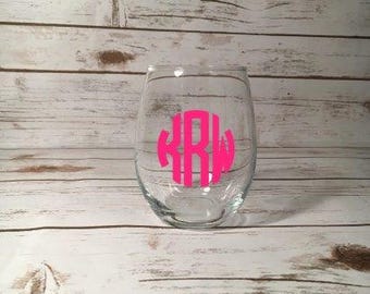 Monogrammed Wine Glass, Monogrammed Gift, Monogrammed Present, Custom Wine Glass, Personalized Wine Glass