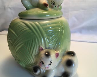 American Bisque Kittens on Yarn Cookie Jar