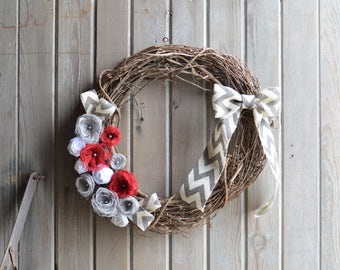 Grapevine Ohio State wreath