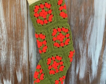 How to crochet a christmas stocking with granny squares