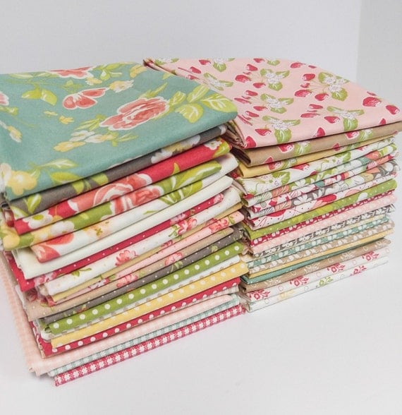 SALE Strawberry Fields Revisited Fat Quarter bundle by Fig