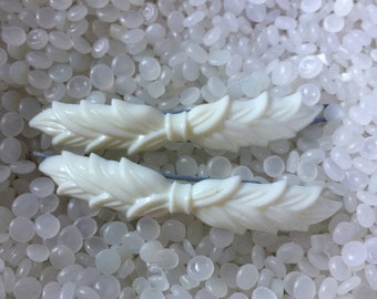 Vintage barrette, sweet bright white bows, rare pair