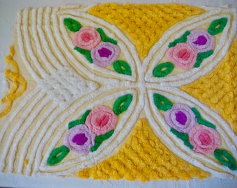 Gorgeous Floral Plush Vintage Cotton Chenille Bedspread Fabric 19 x 26 Inches